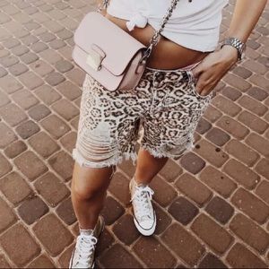 One teaspoon leopard shorts rare 30
